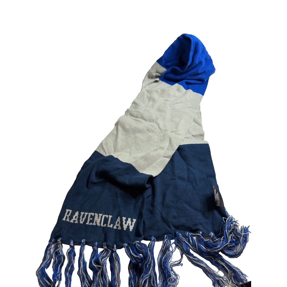 Universal Studios Harry Potter Ravenclaw Emblem Knit Scarf Fringe Trim